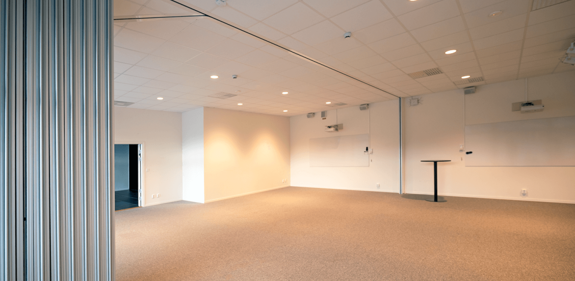 Kontor eller showroom - stora möjligheter i hörnlokal i Drivelab Center, Explore Arlandastad